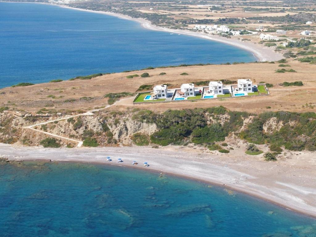 Olga Luxury Beach Front Villas Lakhaniá Exterior foto